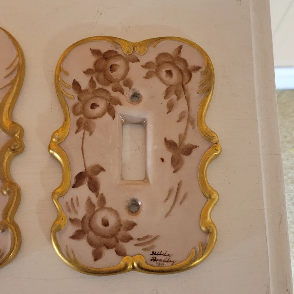 Outlet And Light Switch Handpainted And Gilding Covers - Picture 3 of 17